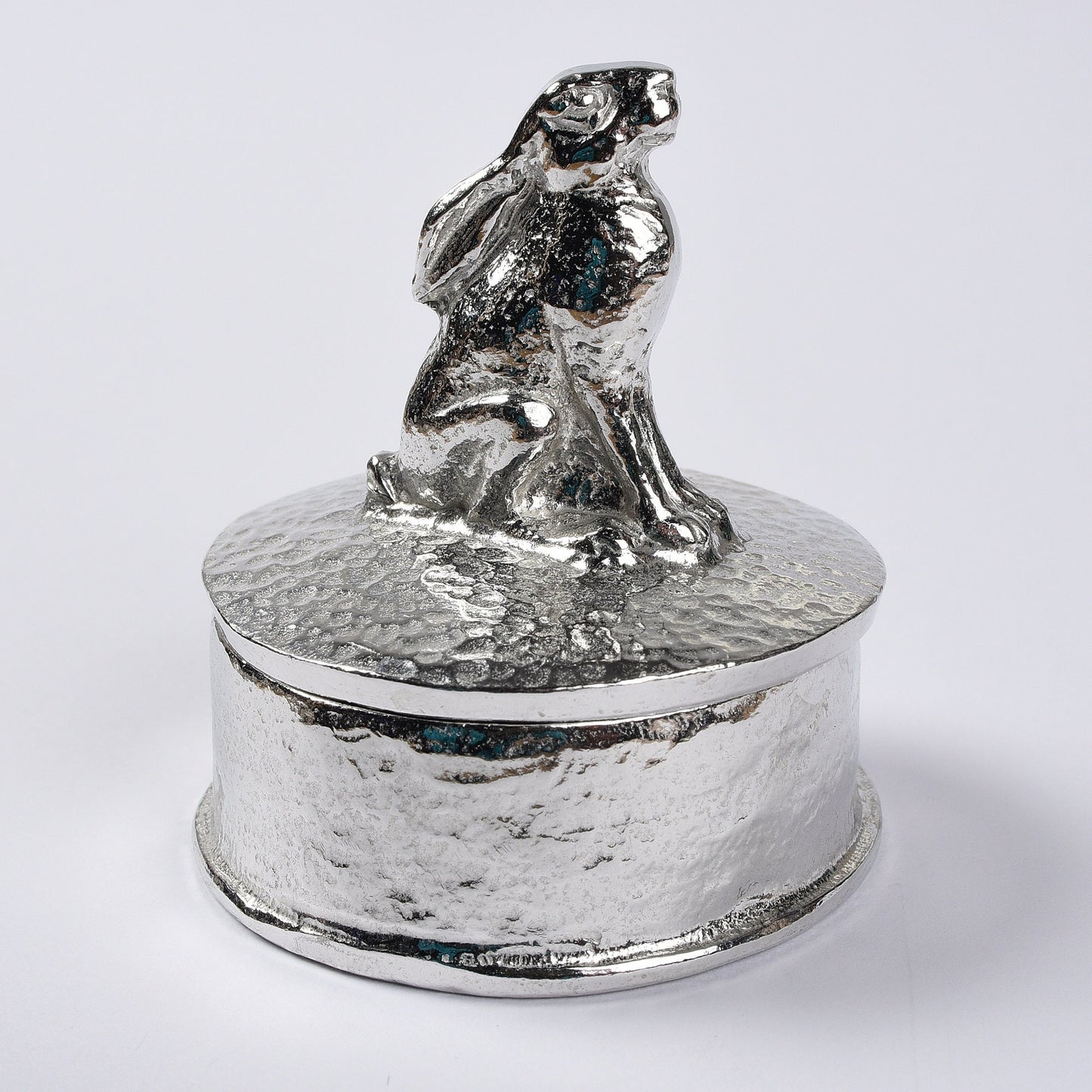 Hare pewter personalised trinket box. Our round keepsake box features a moongazing hare sculpture as a handle. The underside of the lid can be engraved with your personalised message. Hare gifts, personalised gifts for hare lovers. Country gifts.