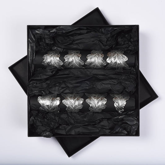 Oak leaf & acorn napkin rings set of 8. Detailed cast oak leaves with acorns curled into a practical & useful serviette rings. Small wedding gifts, gifts for nature lovers. Pewter tableware gifts for couples. Housewarming or wedding gifts UK made