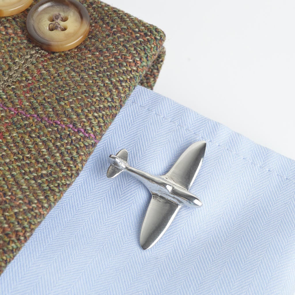 Spitfire aeroplane cufflinks, Spitfire gifts for him. Gift ideas for pilots. The perfect 10th ten year wedding anniversary gift, tin anniversary gifts (Our pewter is 95% tin) and a great gift for Father's day.