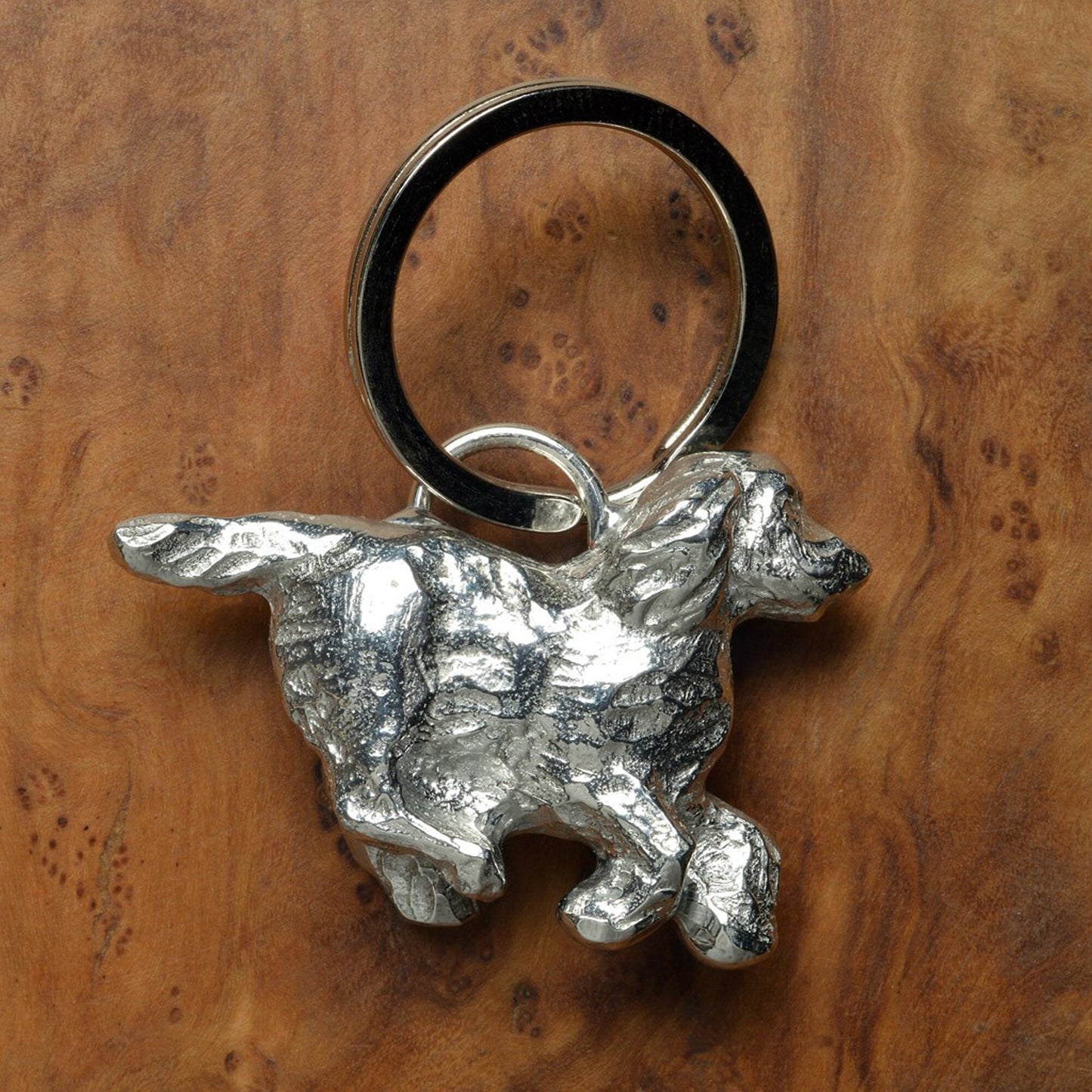 An elegant and beautiful solid pewter spaniel keyring on a quality stainless steel ring. Cocker Spaniel gifts, gifts for dog lovers. Springer Spaniel gifts, pewter keyring gifts. Housewarming gifts.