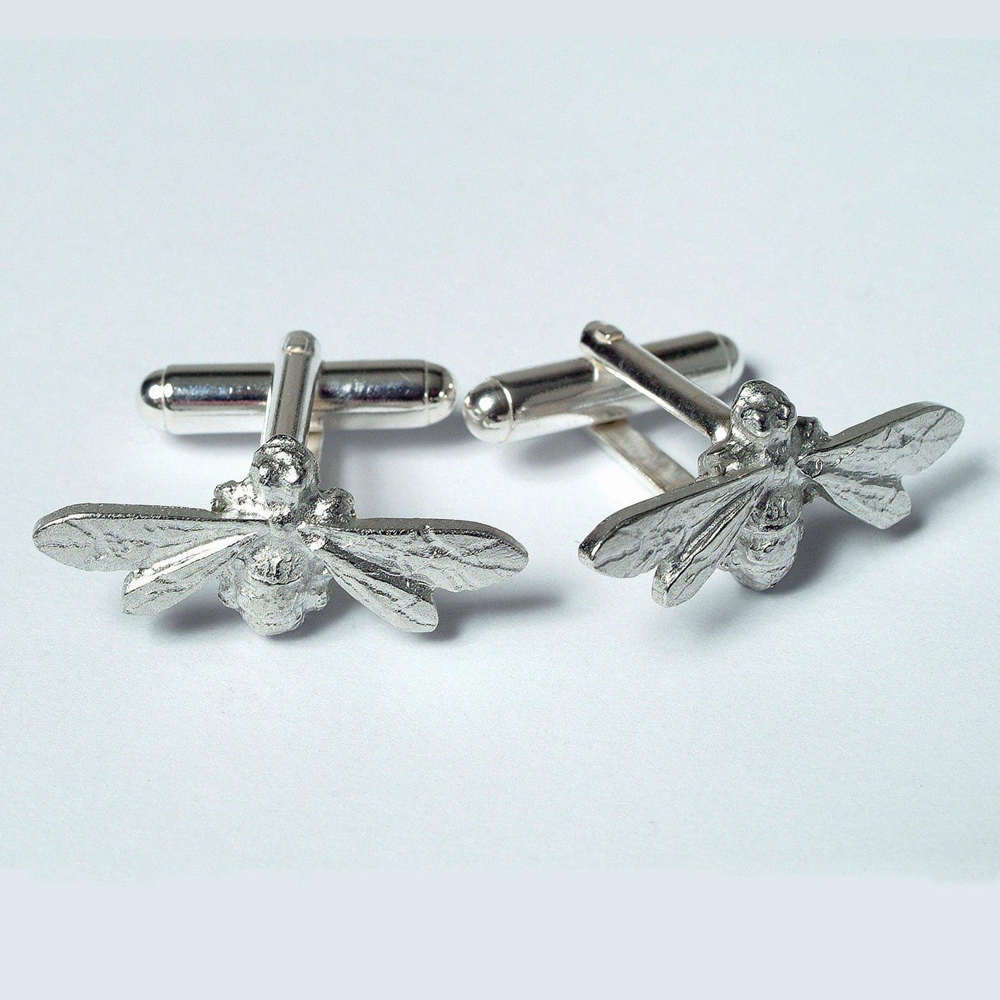 Bee cufflinks, bee gifts for men, pewter gifts for nature lovers. The perfect 10th wedding anniversary gift, tin anniversary gifts (Our pewter is 95% tin) and a great gift for Father's day.