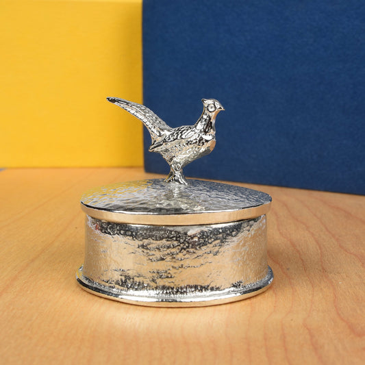 Pheasant pewter personalised trinket box. Our round pheasant keepsake box features a pheasant sculpture as a handle. The underside of the lid can be engraved with your personalised message. Pheasant gifts, personalised gifts for pheasant lovers.