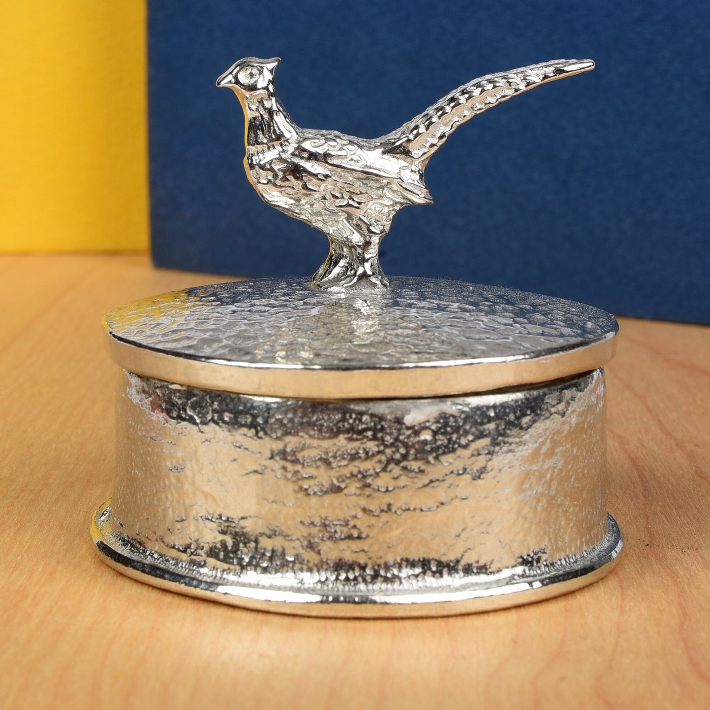 Pheasant pewter personalised trinket box. Our round pheasant keepsake box features a pheasant sculpture as a handle. The underside of the lid can be engraved with your personalised message. Pheasant gifts, personalised gifts for pheasant lovers.