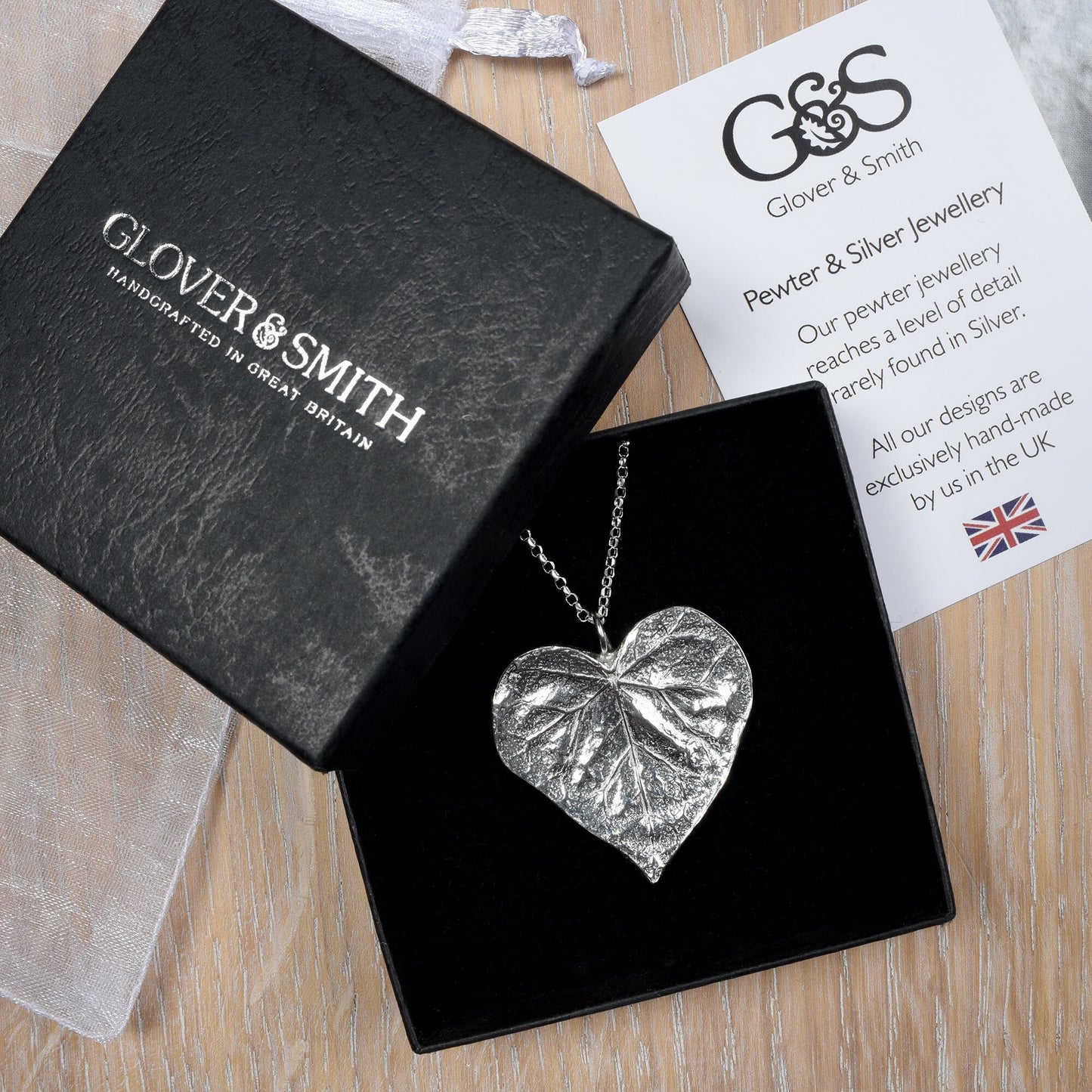 A detailed pewter heart shaped leaf necklace on an 18" Sterling silver chain. Gifts for nature lovers, heart leaf jewellery. Great jewellery gifts for her. The perfect 10th tin 10 year wedding anniversary gift (Our pewter is 95% tin). Made in Britain with love.