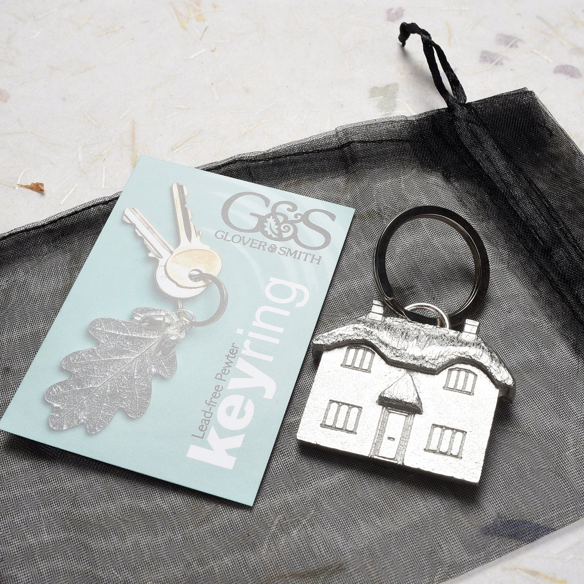 A solid pewter thatched cottage keyring on a quality stainless steel ring. Country gifts, new home gifts, useful gifts, housewarming gifts, handmade in the UK