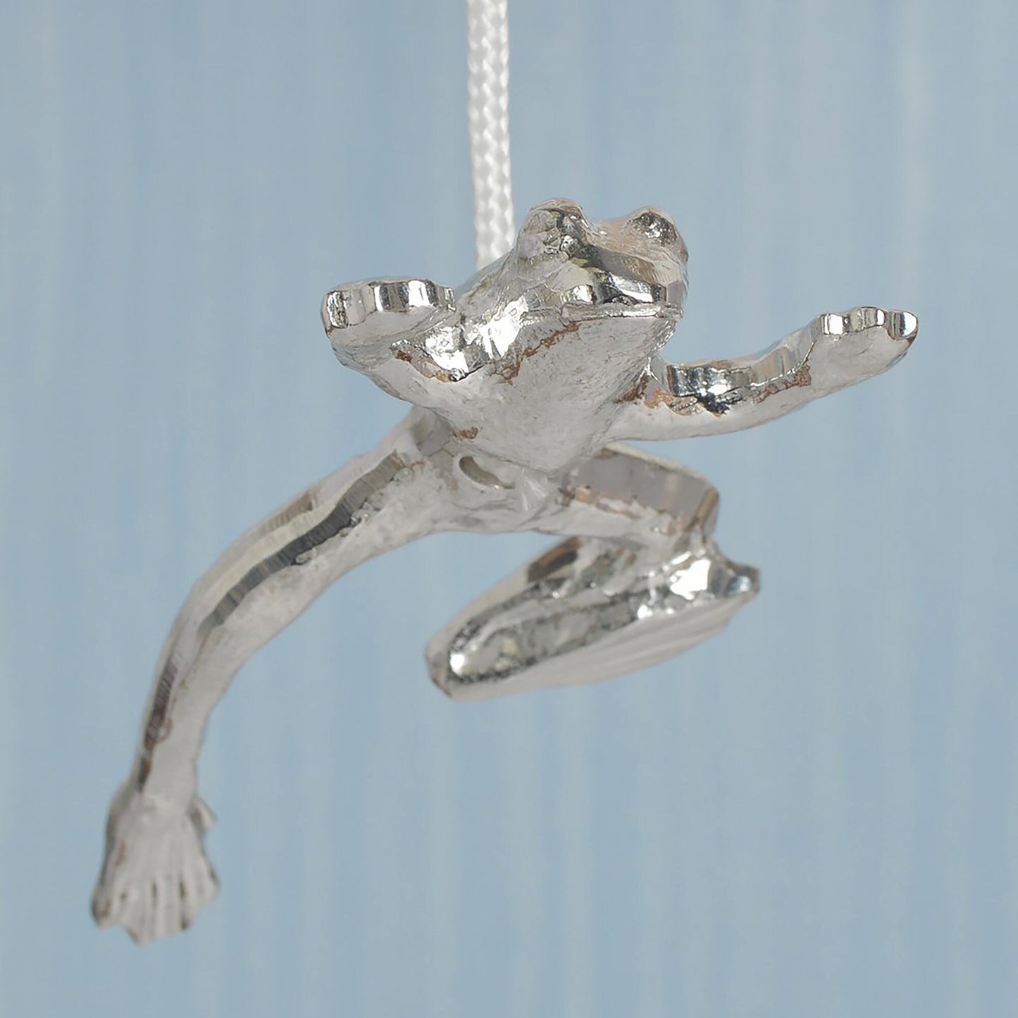 Frog bathroom light pull or cord pull. A tactile and decorative pewter frog hangs at the bottom of the bathroom light switch cord. ideal little housewarming gifts. Frog gifts for frog lovers