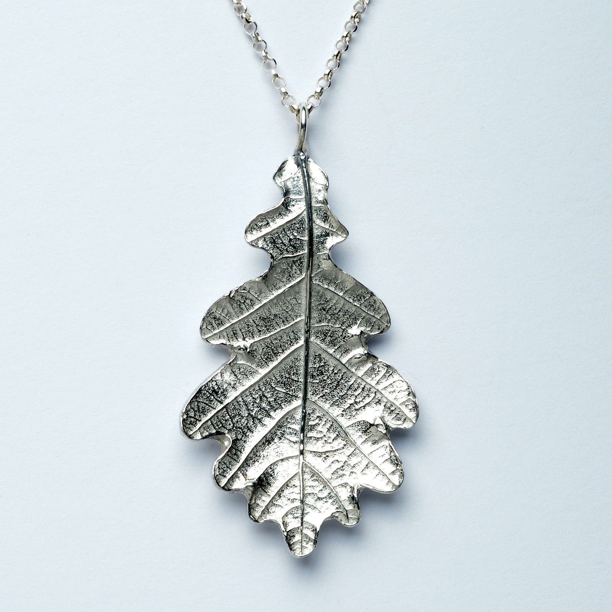 A detailed pewter oak leaf necklace on an 18" Sterling silver chain. Gifts for nature lovers, oak jewellery. Great jewellery gifts for her. The perfect 10th tin 10 year wedding anniversary gift (Our pewter is 95% tin). Made in Britain with love.